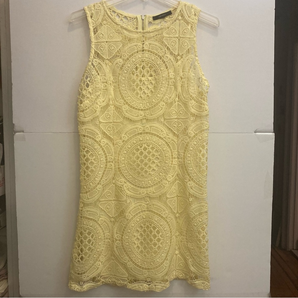Forever 21 Crochet Yellow size small new dress in cotton/polyester